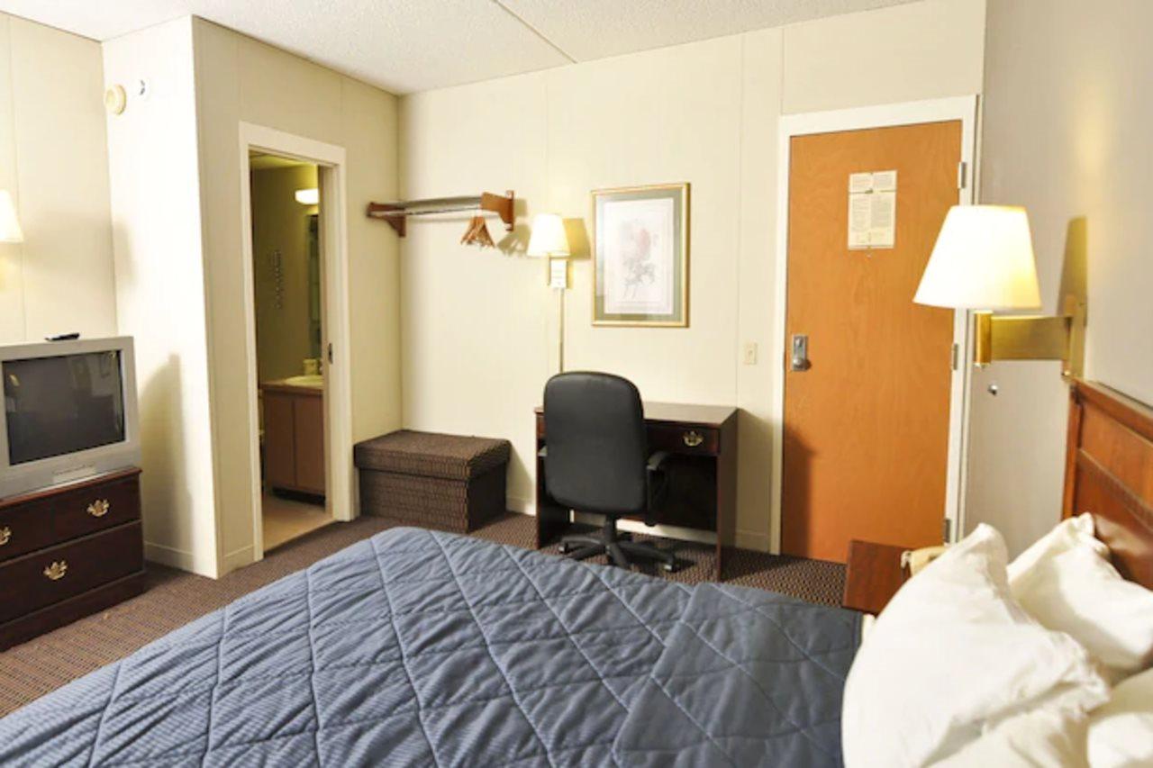 Best Budget Inn Sandusky Esterno foto
