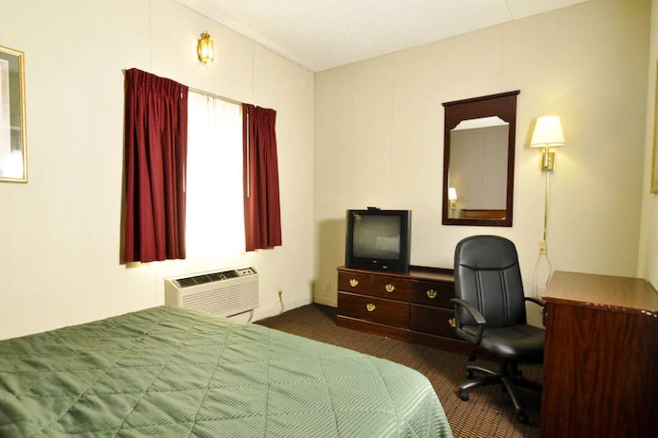 Best Budget Inn Sandusky Esterno foto